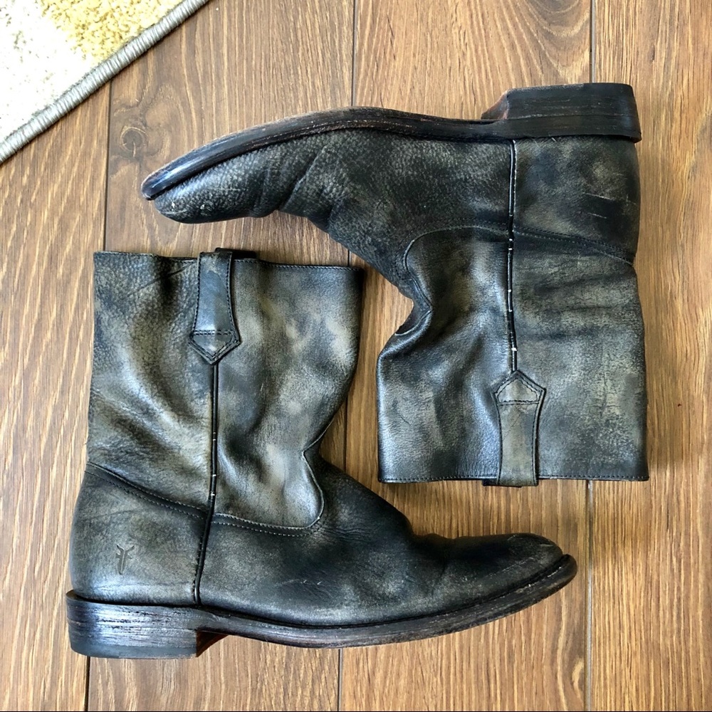 Frye Roper Boots in Gray Cowboy Boots Leather